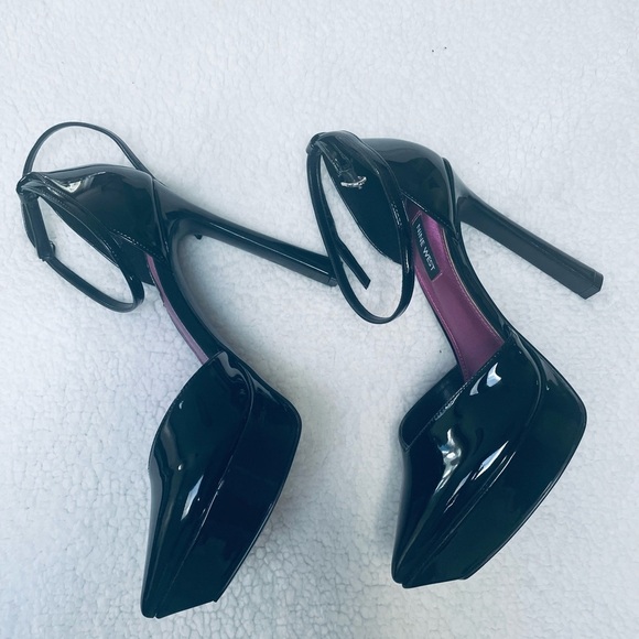 Bran New 🆕 Nine West Black Patent Platform heels 👠 - Picture 5 of 16